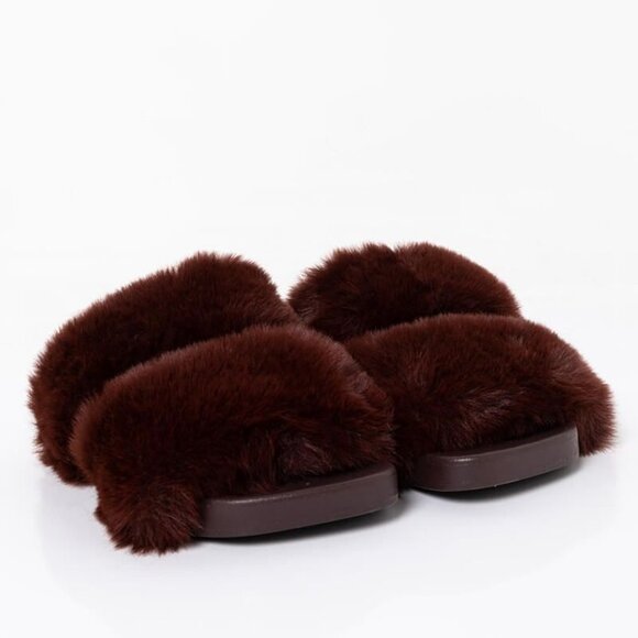 AZALEA WANG LET'S STAY IN FLAT SANDAL IN BROWN ( BRAND NEW !!! ) - Picture 6 of 10